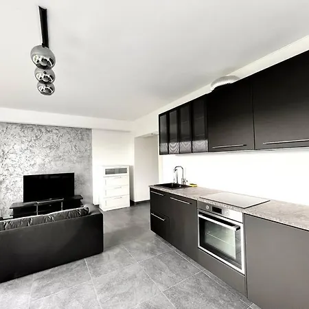 Stylish Fully Equipped Studio Close To Centre Luxemburg
